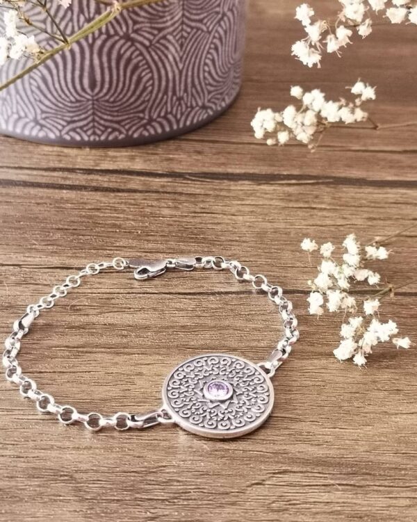 Izar bracelet lavender. Handmade, sterling silver, oxidized to create an antique touch.